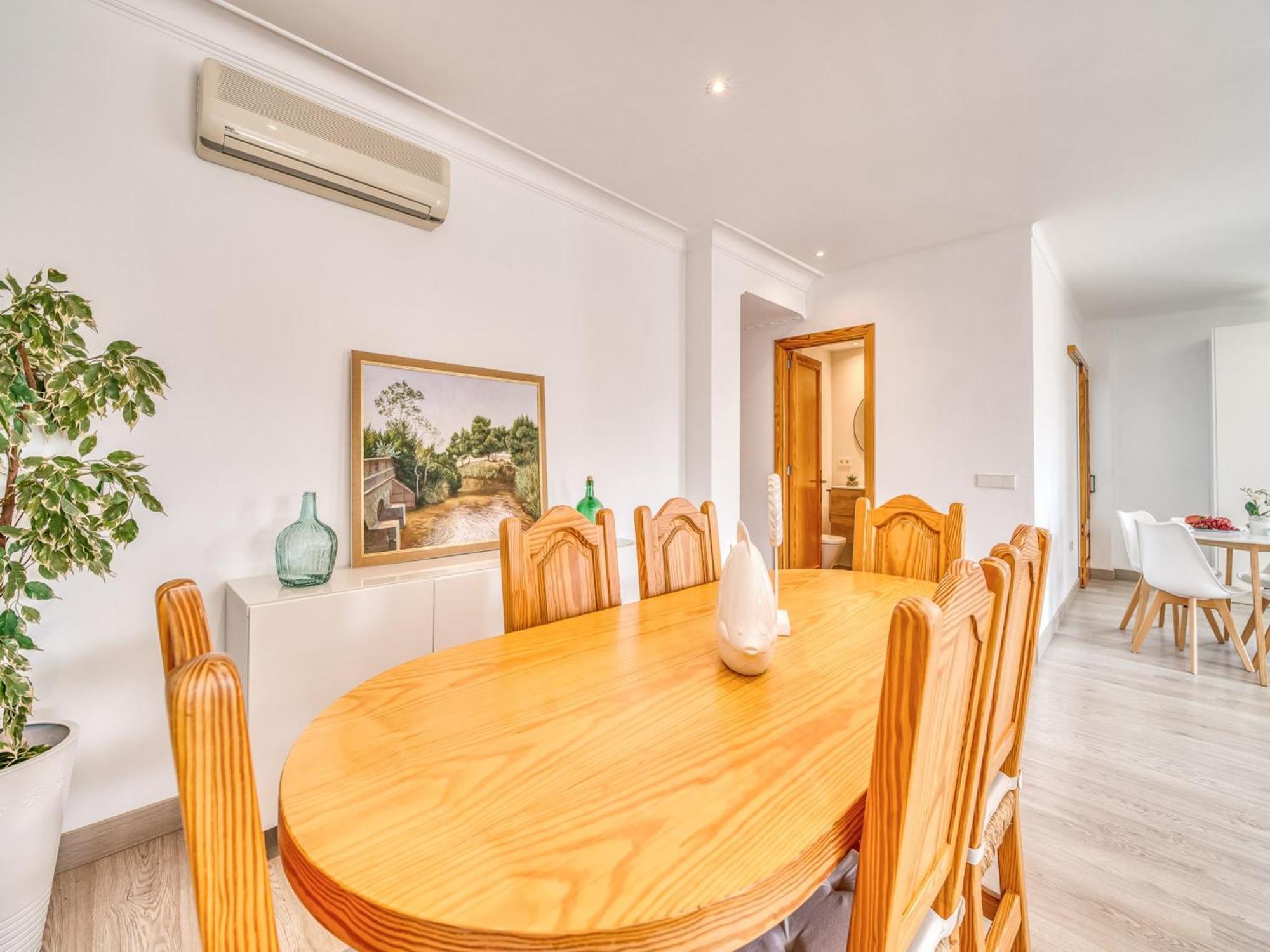6 Bedroom In Majorca Apartment