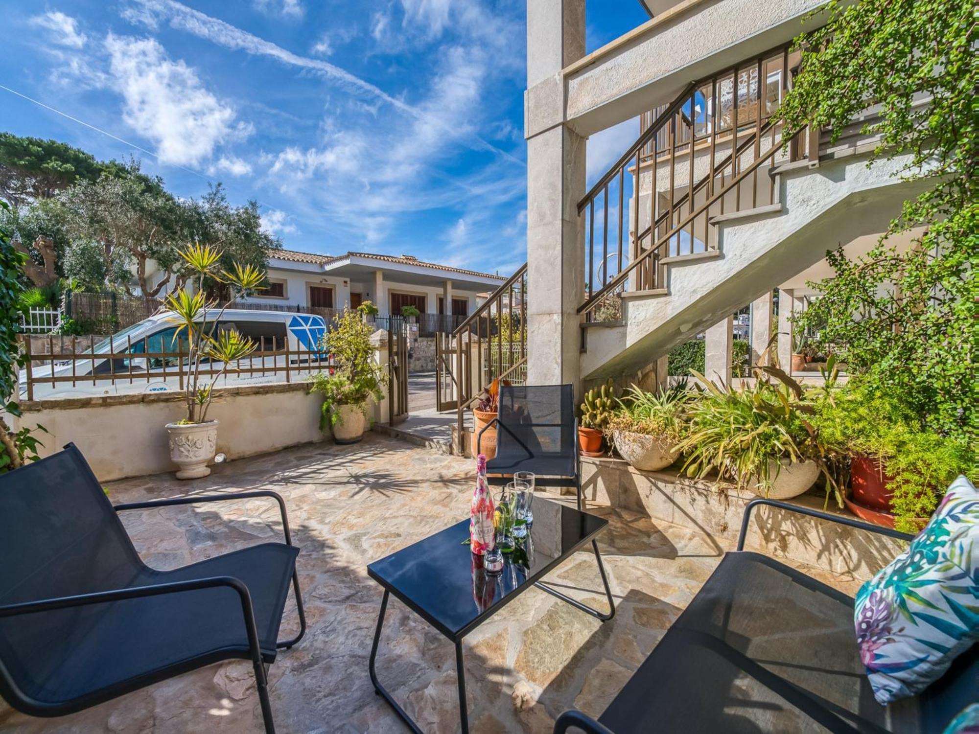 6 Bedroom In Majorca Apartment